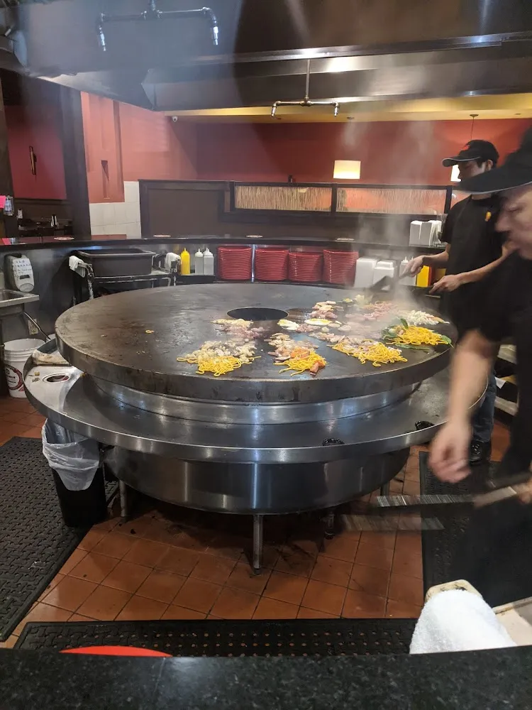 Combo of Many Buffet Items Including Meat and Seafood